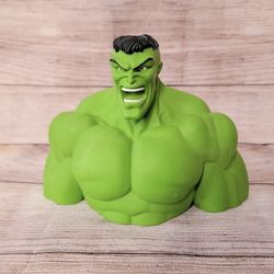 Incredible Hulk Bust Statue