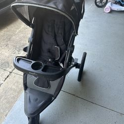 Platinum Invigor8 Jogger Stroller