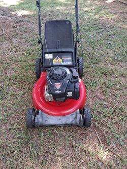 PUSH MOWER YARDMACHINES NOT SELPROPELLED GOOD CONDITION