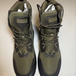 Dr. Martens Mens Size 13