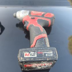 Milwaukee M12 Impact Driver