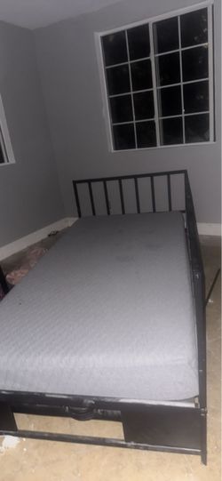 Black Metal Bed Frame with Mattress twin