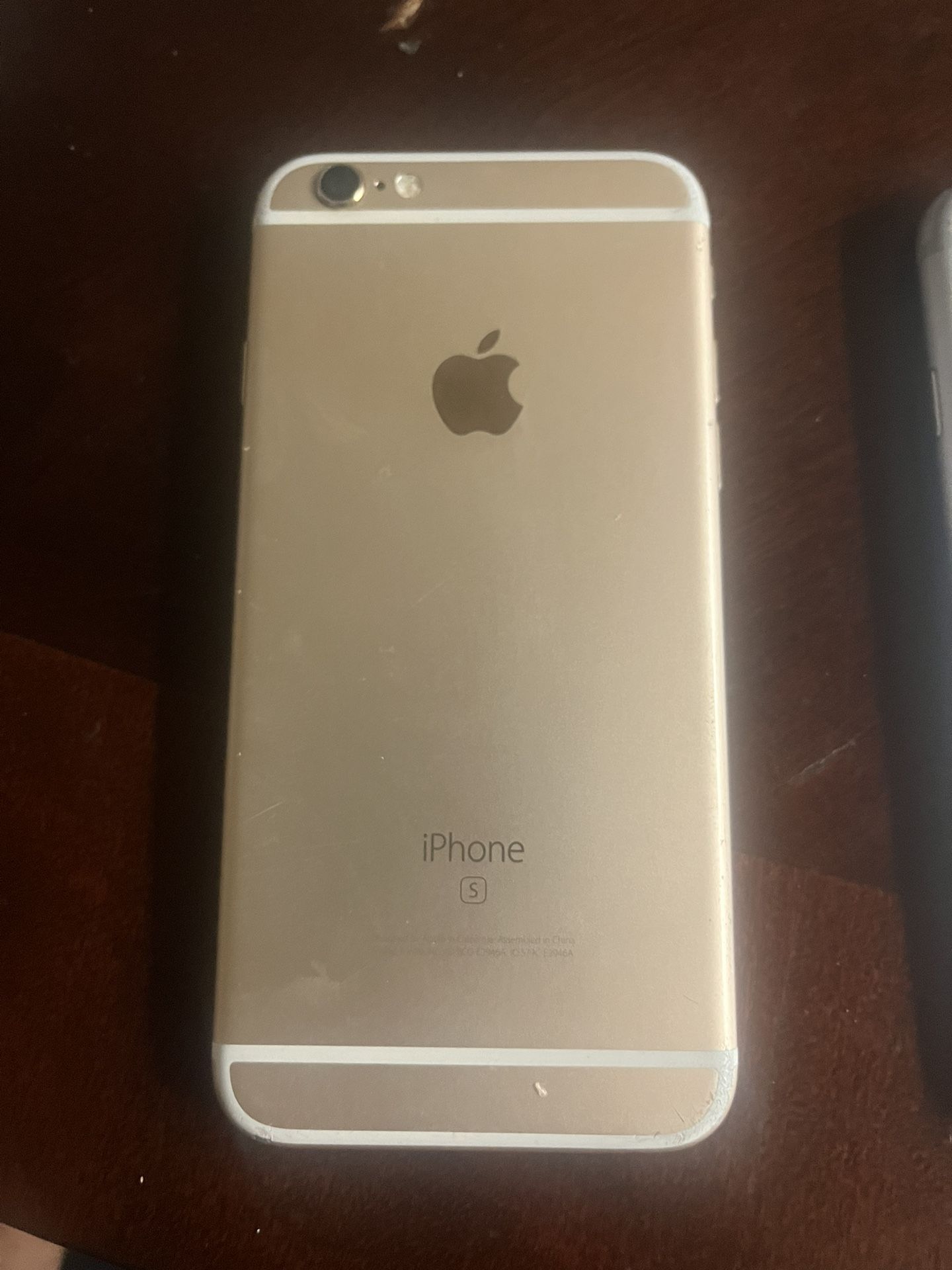 iPhone 6s Locked 