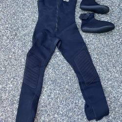Wetsuit + Booties