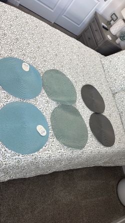 Table mats