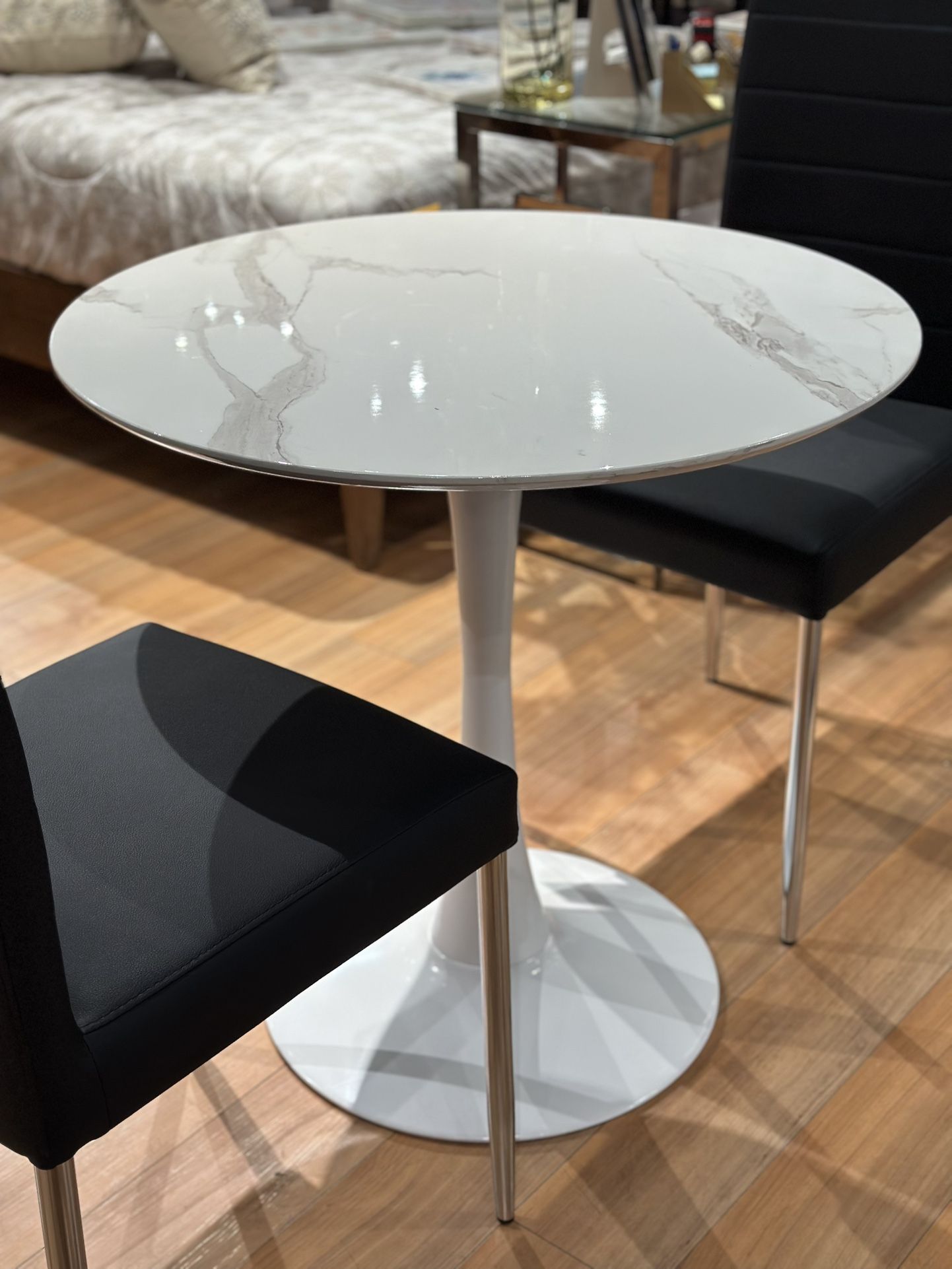 40” Round White Table/ 30” Round White Table/ Faux Marble Round Table/ White Hi-Gloss Table