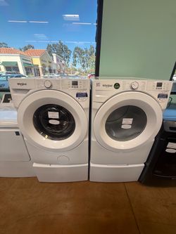 Whirlpool washing machine and gas dryer