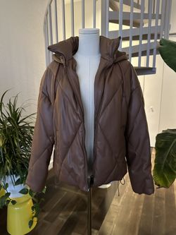 Sebby Colections Women’s Hoodie 