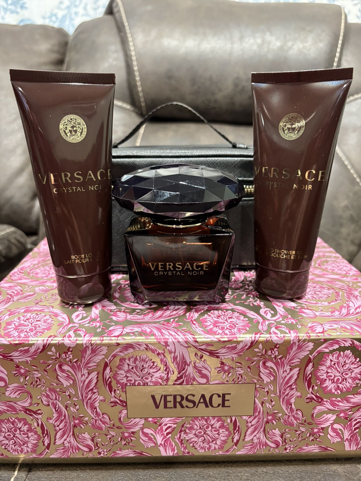 Versace Crystal Noir Perfume Set