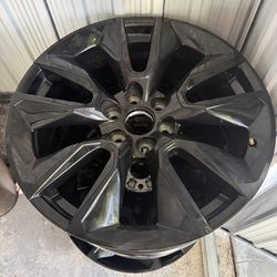 Gloss Black GMC Sierra/ Cheverolet Sirverado Style Wheels 22X9"