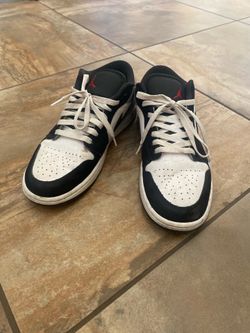 Air Jordan 1 Low Black/White/Gym Red – Men's 9.5