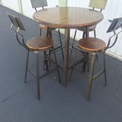 Counter-height Dining  Table With Chairs 