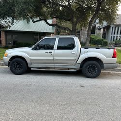2003 Ford Explorer Sport Trac
