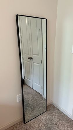 Mirror with stand