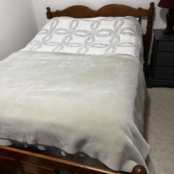 Bed Frame And Mattress 