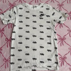 kids nike tshirt 
