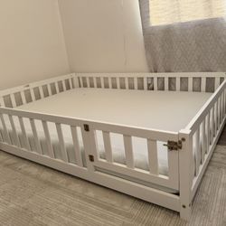 Full Size Floor Montessori Bed With Matress