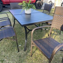 brand new patio table set