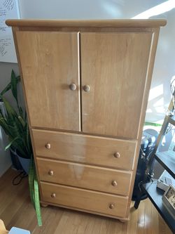 Crib Matching Hutch