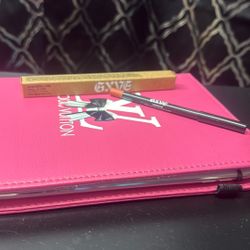 GXVE Anaheim Line Lip Liner