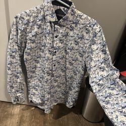 Medium dress shirt 