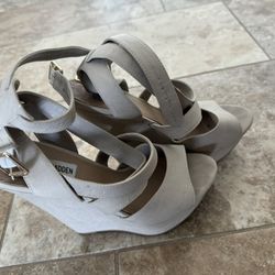 Steve Madden Platform Heels 8.5