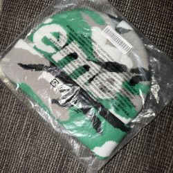 SUPREME BEANIE GREEN CAMO 2026