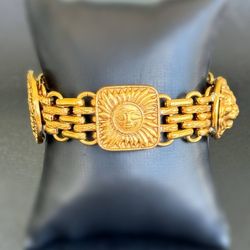Vintage Chanel Sun & Crest Medallion Chain 7” linked Bracelet Gold Plated