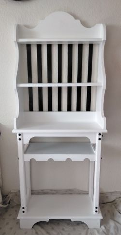 Wooden Stand/Shelves