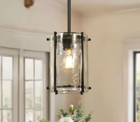 Fiorekaury Modern 1-Light Black Mini Pendant Light with Clear Textured Drum Glass Shade for Kitchen Island Dining Room