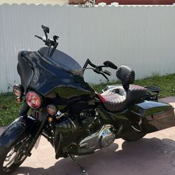 Street glide 2012 21500 millas 