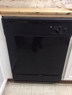 Black dishwasher