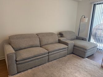 Power Reclining Sectional