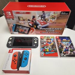 Nintendo Switch Lite Mario Kart Live Home Circuit, Two Games New