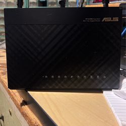 Wireless Dual Band Gigabit Router