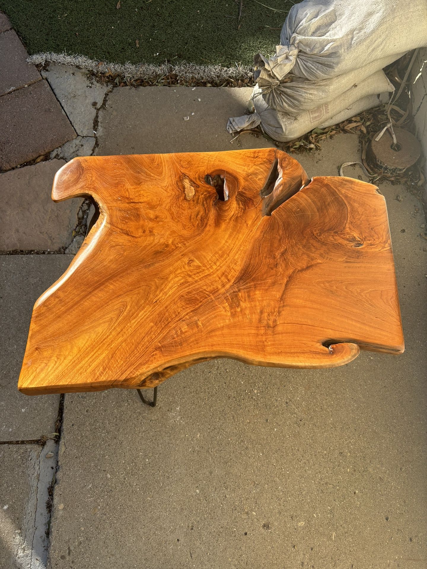 Centerview Solid Wood End Table