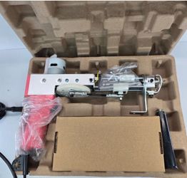 Rug making gun machine