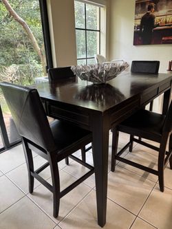Used table