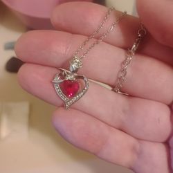 A Beautiful Rose And Heart Necklace 