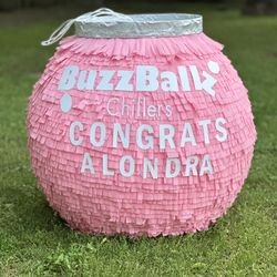 Buzzballz Piñata