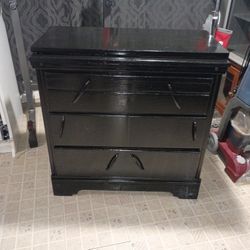3 Drawer Dresser 