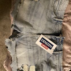 Levi’s Shorts