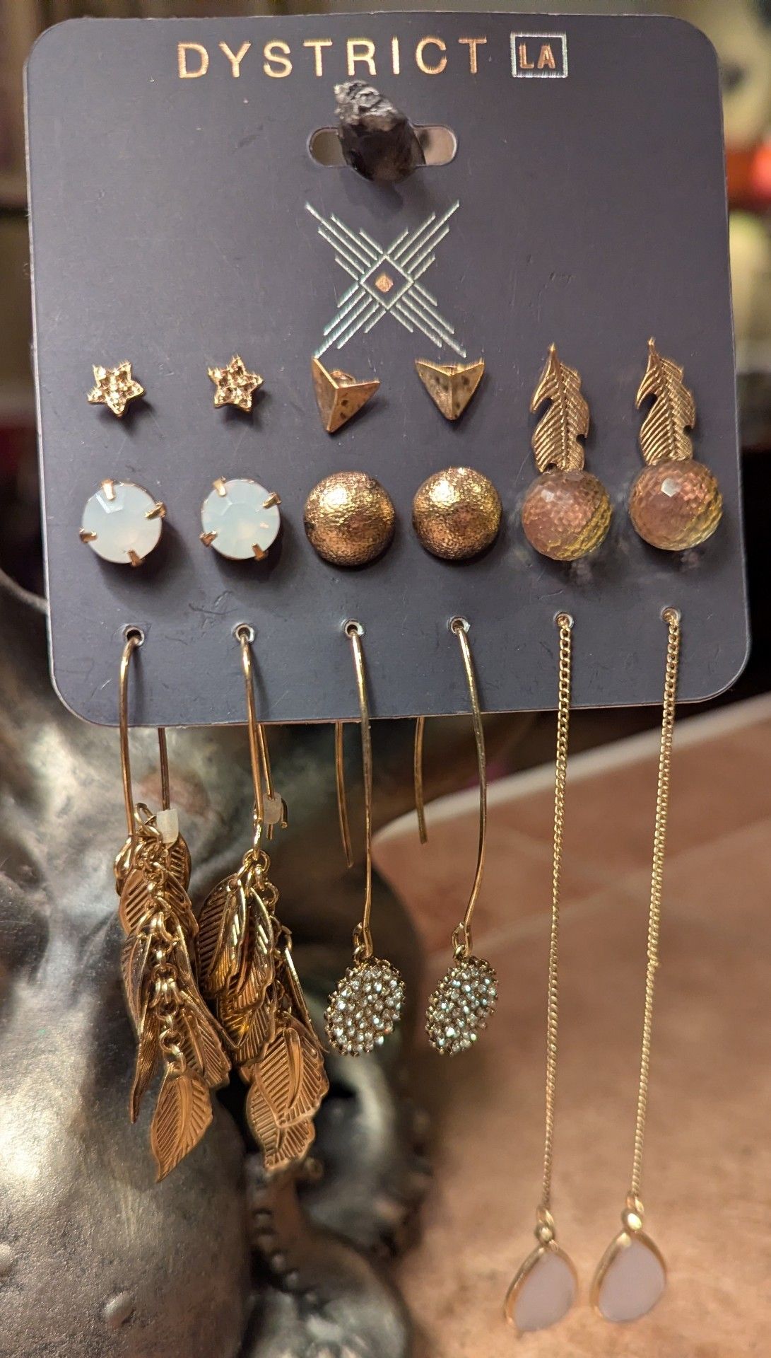 9pr earring set