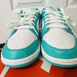 Nike Dunk Low Size 11.5