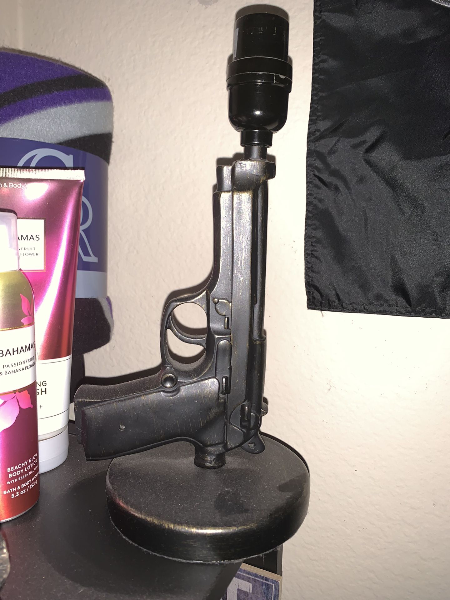 gun lamp
