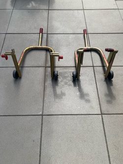 Pitbull motorcycle stands