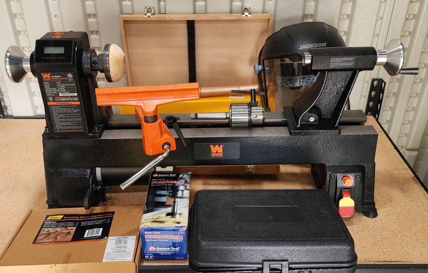 Wen 12in Wood Lathe and accessories