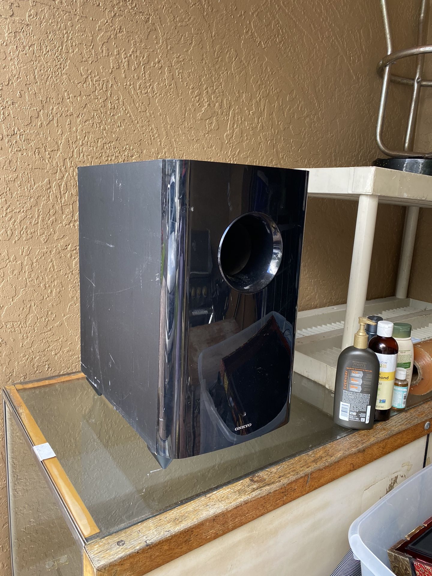 Onkyo power subwoofer