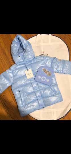MONCLER PUFFER