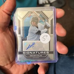 Oscar Colas Prizm autographed baseball card